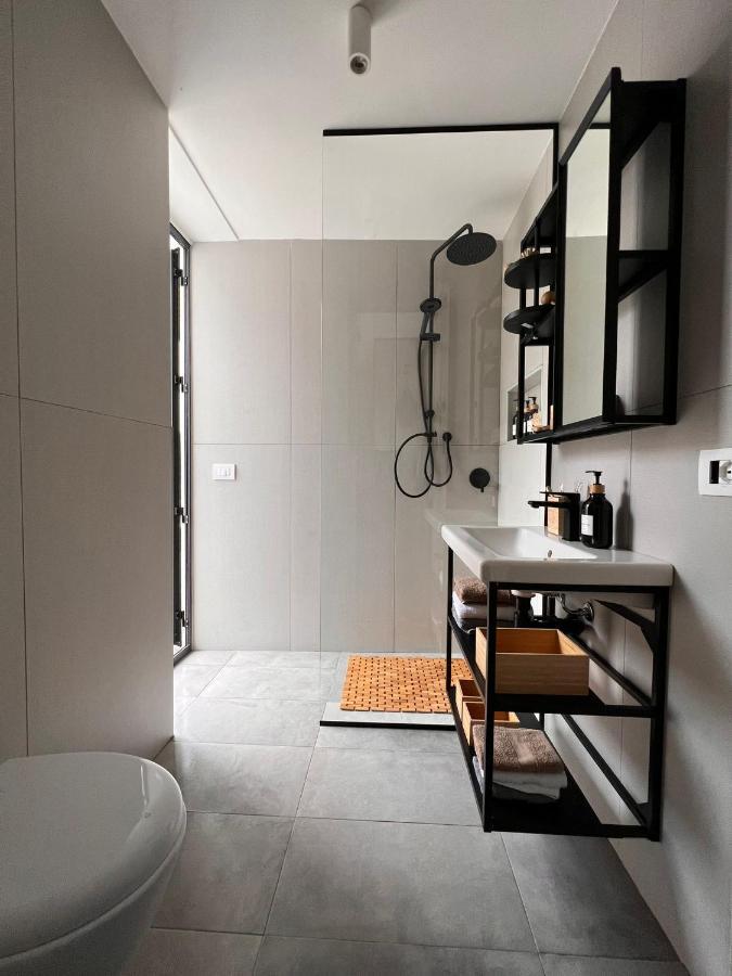 Villa Santareddi 卡斯泰卢佐 外观 照片
