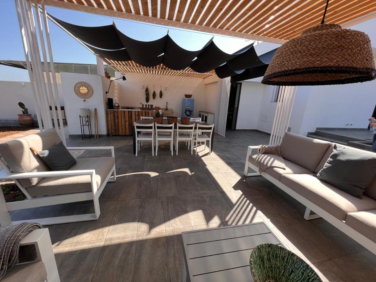 Villa Santareddi 卡斯泰卢佐 外观 照片