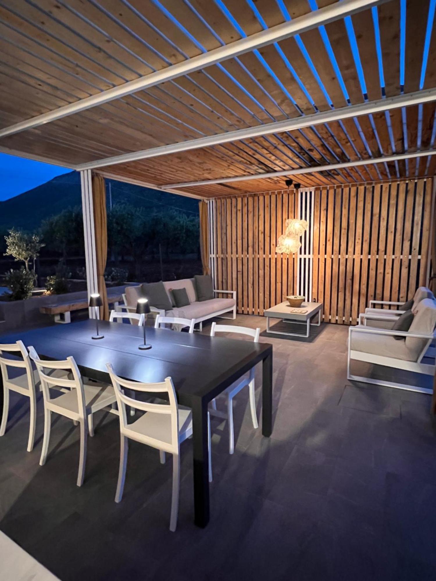 Villa Santareddi 卡斯泰卢佐 外观 照片
