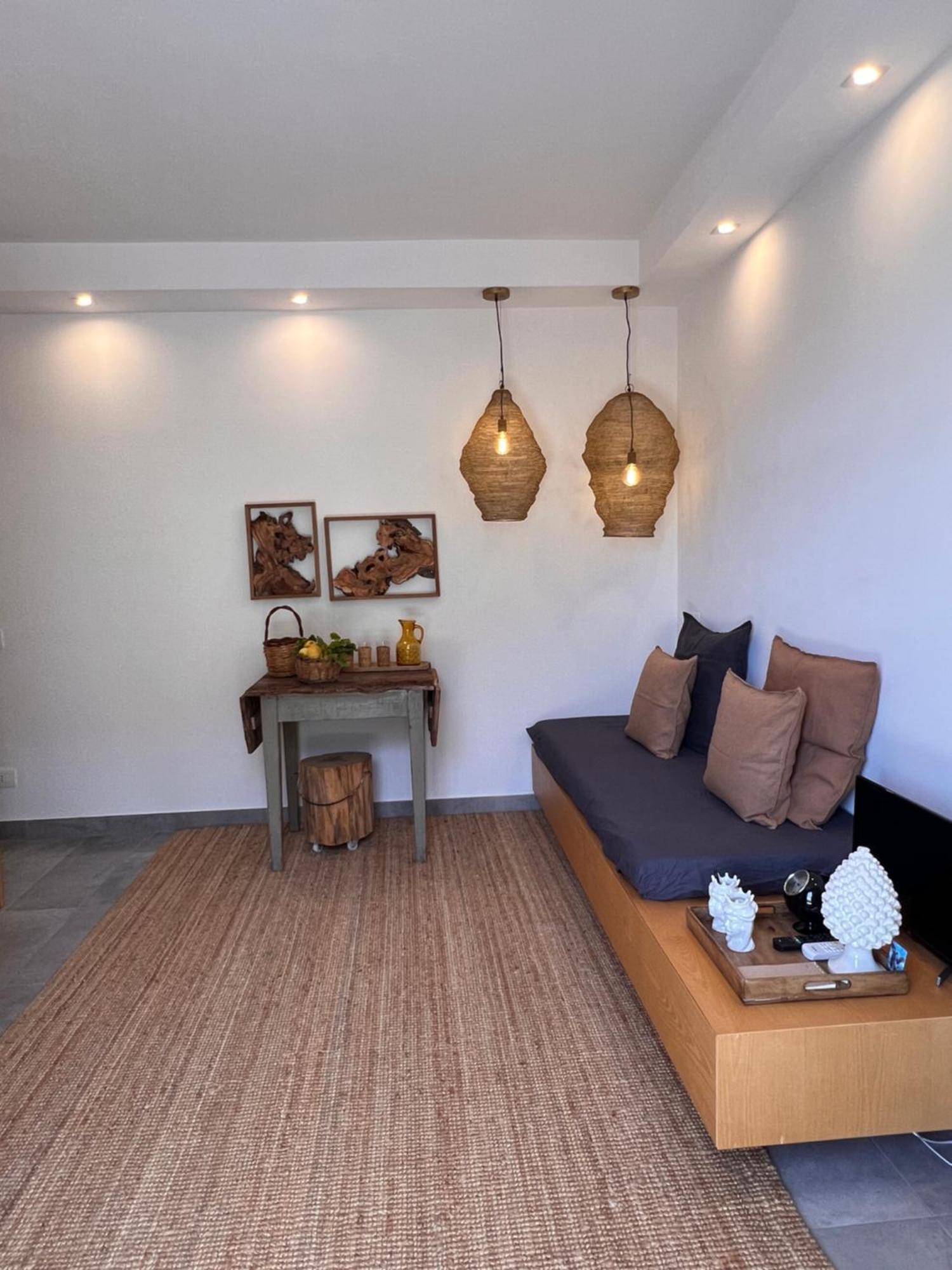 Villa Santareddi 卡斯泰卢佐 外观 照片